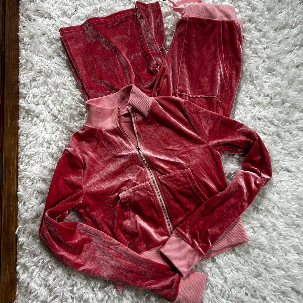 Velour Tracksuit in Rusty Rose